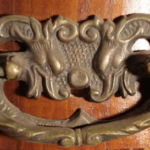 Serpentine brass cabinet pull